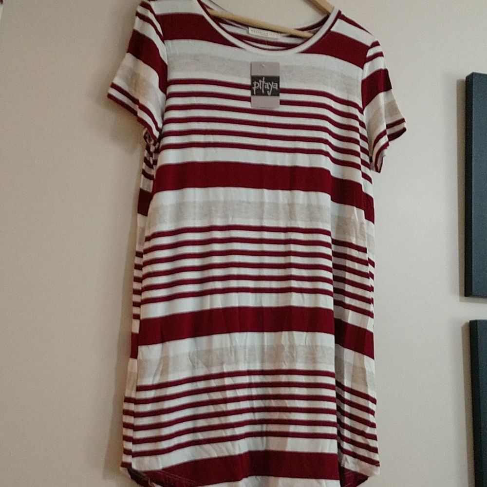 5/$25 Soft striped tunic by Wasabi & Mint, Large